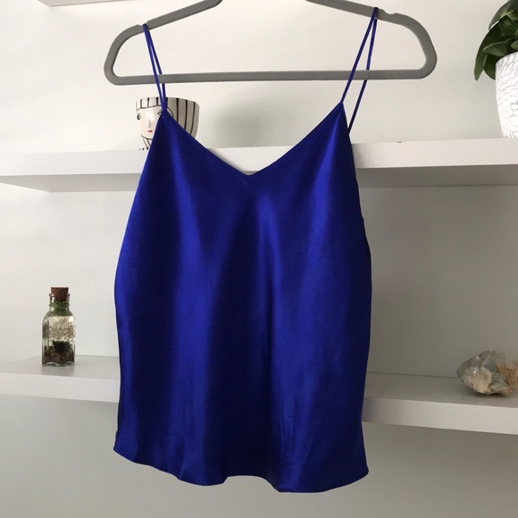 Victoria's Secret Tops - Vintage Victoria’s Secret 100% SILK cami top M